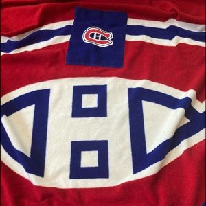 Montreal Canadiens Snuggle Blanket